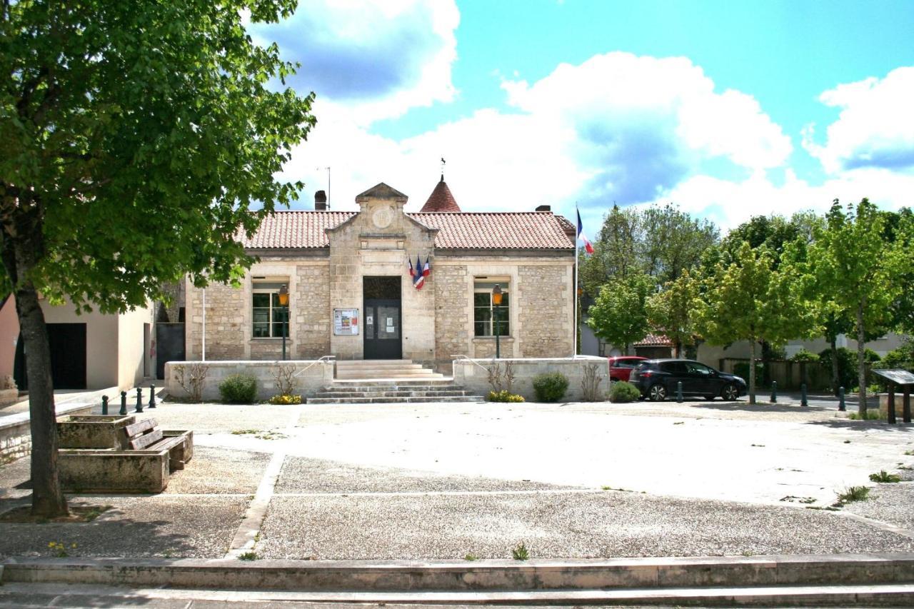 Bonabri Vacances - Chambres D'Hotes Chazelles  エクステリア 写真